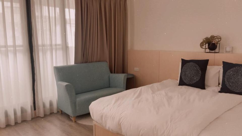 Hotel Huru House Тайчжун Экстерьер фото